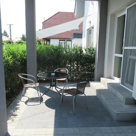 Centrum Apartmanhaz *