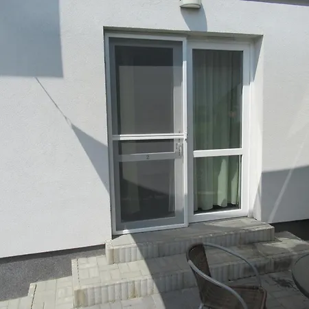 Centrum Apartmanhaz 公寓
