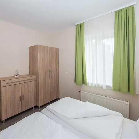 Centrum Apartmanhaz 아파트 *