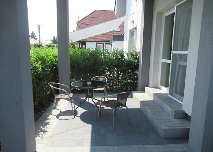 Centrum Apartmanhaz *